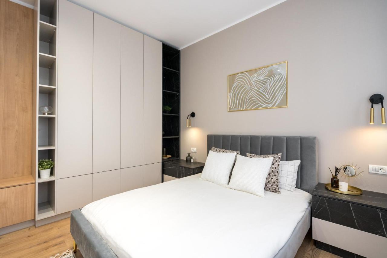 Crystal 3Bdr Apartment In Center Bukurešť Exteriér fotografie