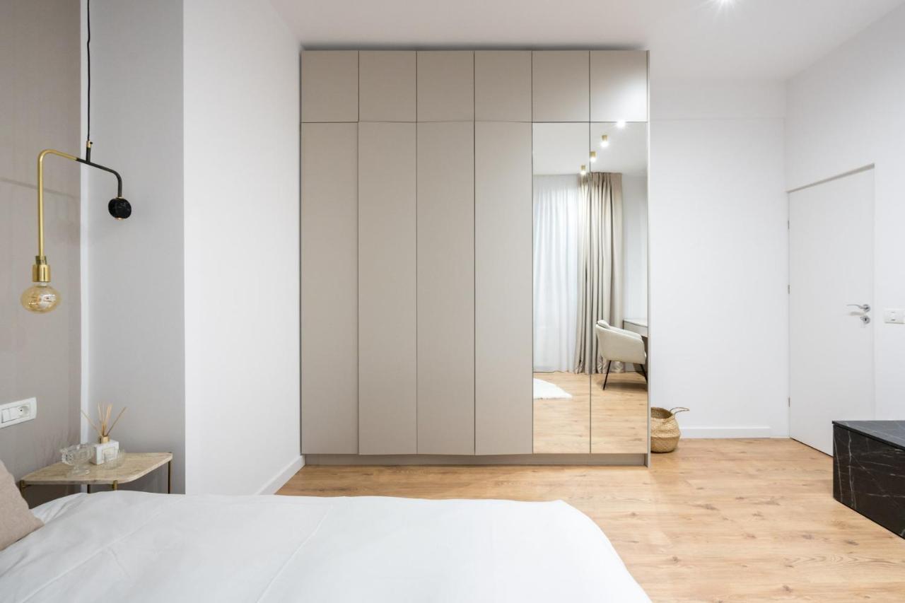Crystal 3Bdr Apartment In Center Bukurešť Exteriér fotografie